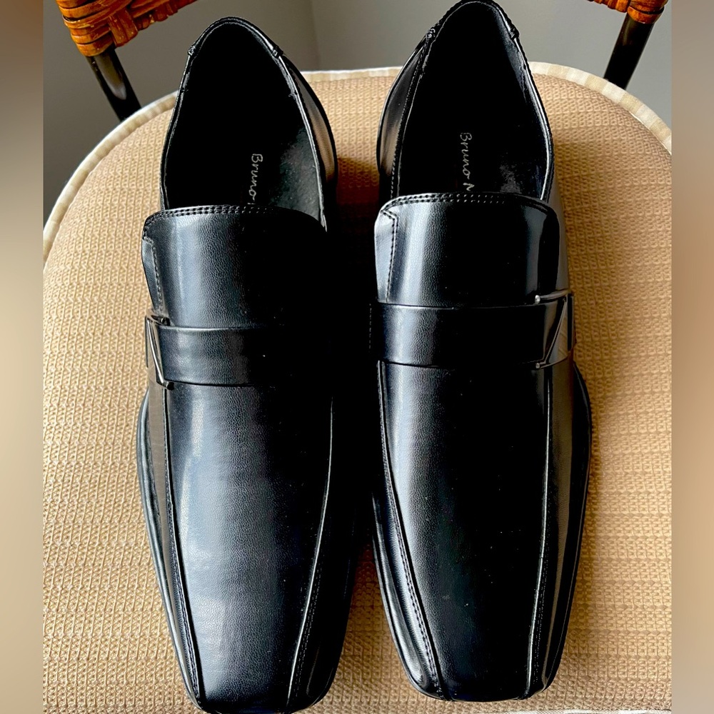 Men’s Black Dress Shoe
